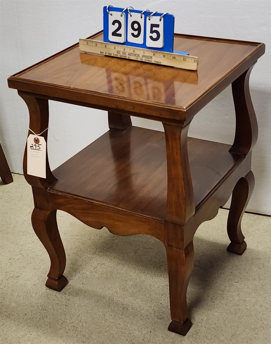 Heritage Toulon Walnut Stand 22"H X 16"Sq: Heritage Toulon Walnut Stand 22"H X 16"Sq