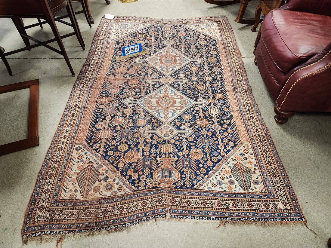 Semi Antique Persian 4'6" X 7'4": Semi Antique Persian 4'6" X 7'4"