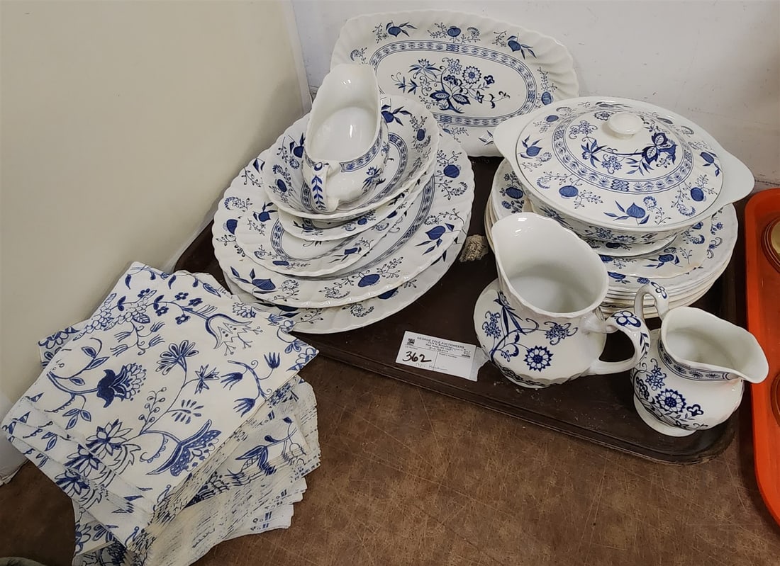 Tray 19 Pc Meakin "Classic White" China (1 of 4)