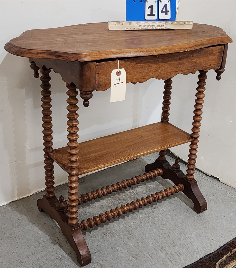 19th C spool Turned 1 Drawer Stand (1 of 3)