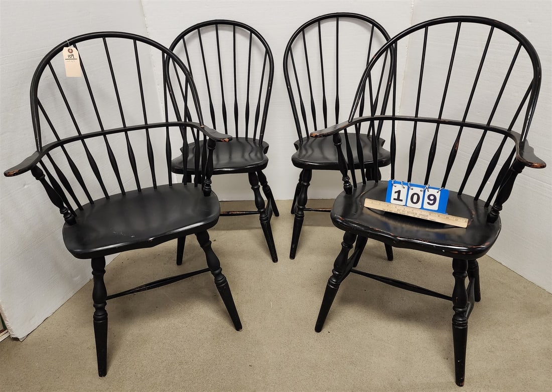 Set 4 Contemp Windsor Chairs 2 Arms/2 Sides (1 of 3)