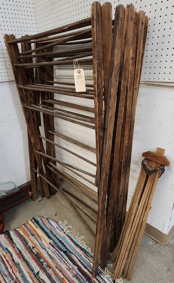 2 Folding Drying Racks + Favorite Wall Clothes Dryer (1 of 2)
