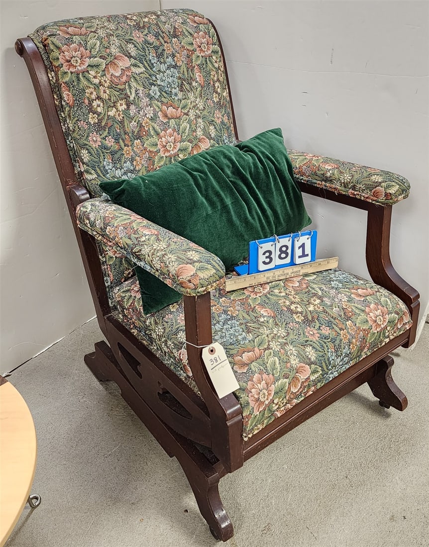 Vict Platform Rocker 36"H X 25"W X 20"D (1 of 2)