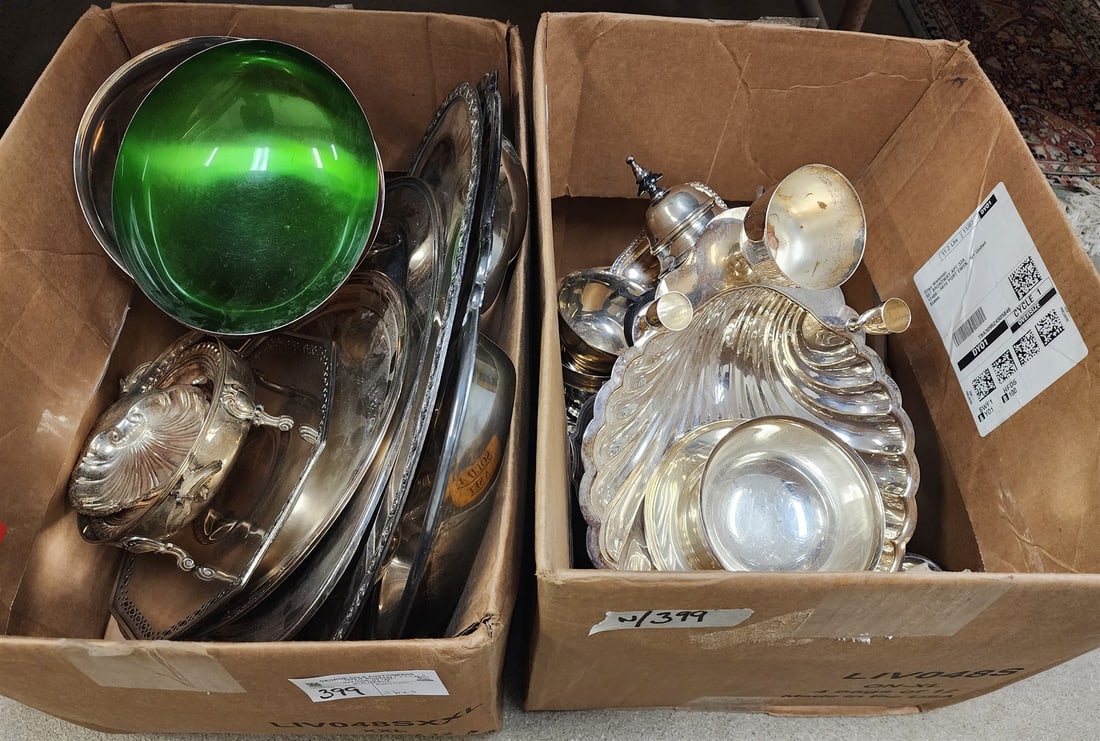 Lot 2 Bxs Silverplate Serving Pcs (1 of 4)