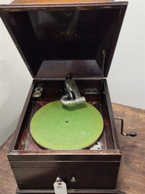 Victor Victrola 14 1/2"H X 17"W X 20 1/2"D