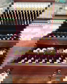 Bx'd 78 pc Oneida Stainless Flatware