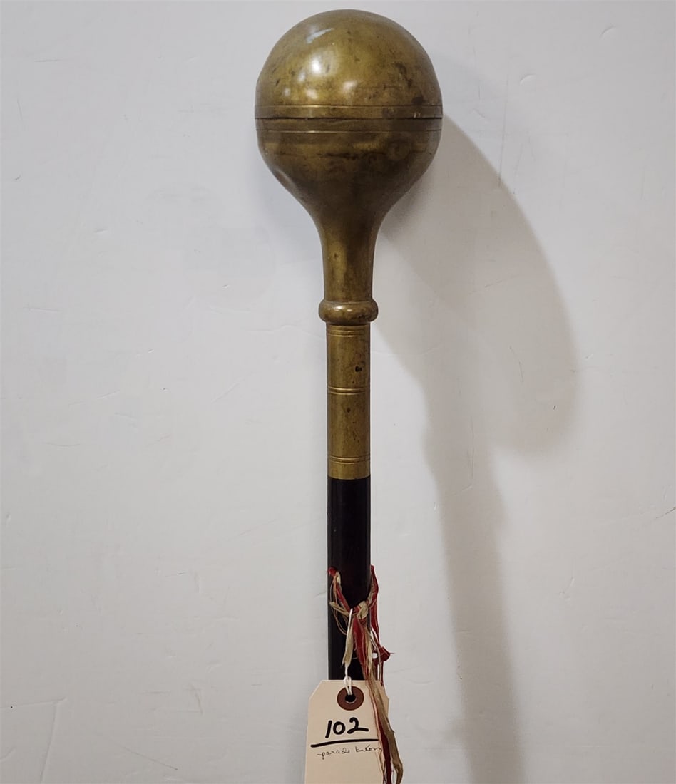 Parade Baton 4': Parade Baton 4'