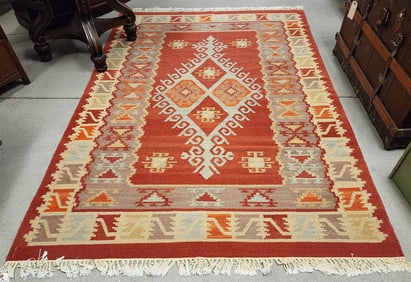 Kilim 5'1" X 7'7"