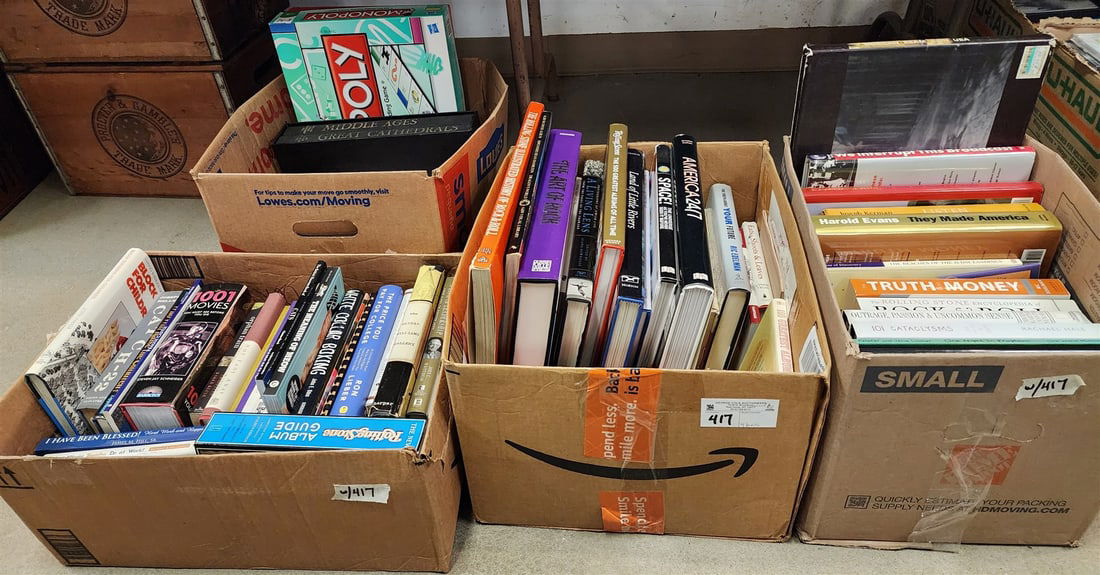 Lot 4 Bxs Books (1 of 5)