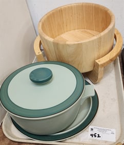 Tray Arrow Stone Casserole + Liner + Wooden Salad Bowl + Stand