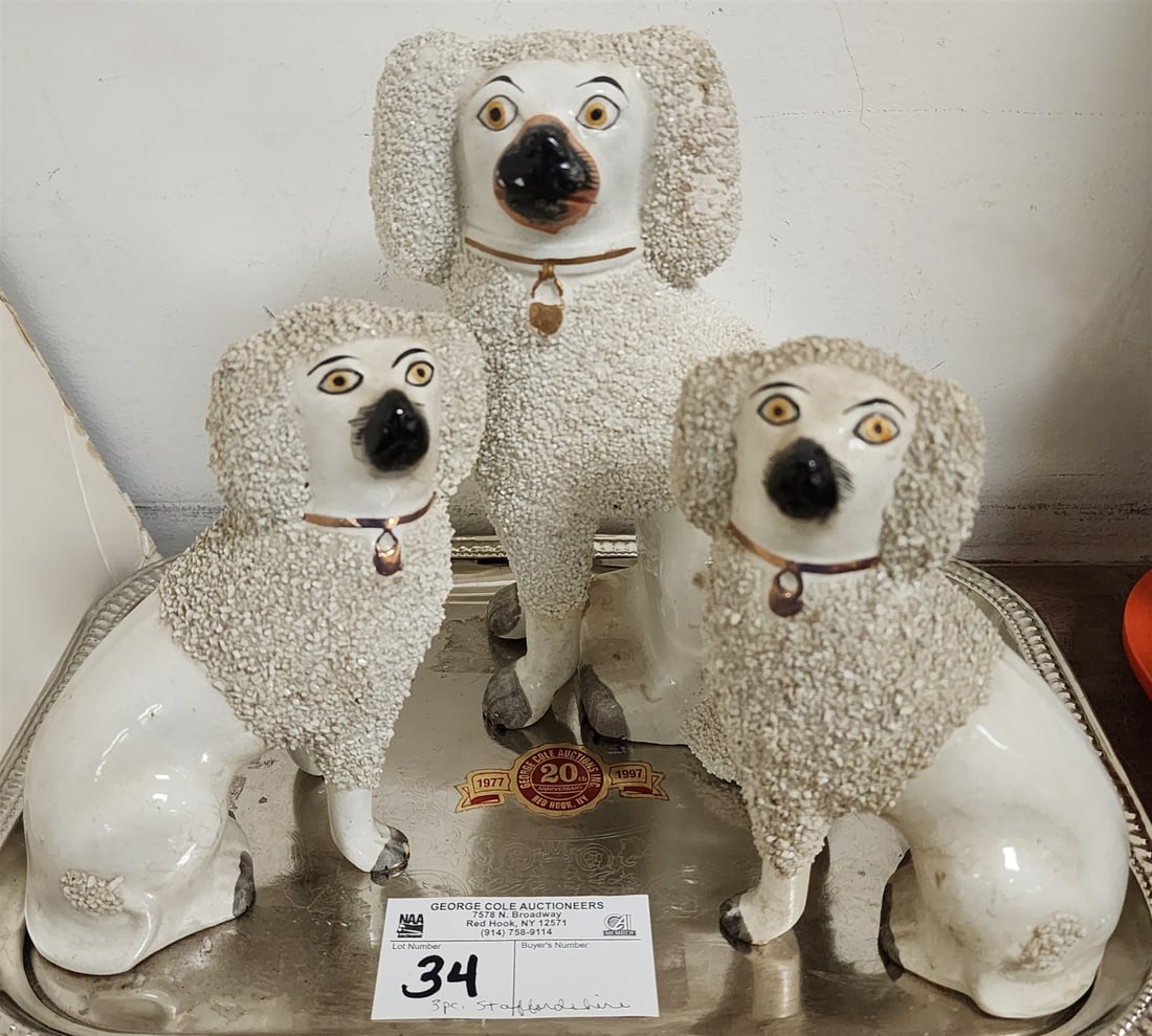 Tray 3 Staffordshire Spaniels 8 1/2" + 6 1/2" (1 of 6)