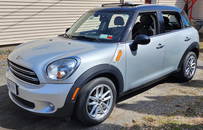 2015 Mini Cooper Countryman W/ 52,000 Orig Miles (no we do not finance)