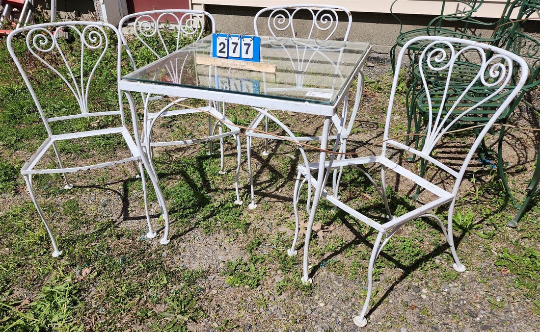 Wrought Table 29 1/2"H X 29" Sq W/ 4 Chairs: Wrought Table 29 1/2"H X 29" Sq W/ 4 Chairs