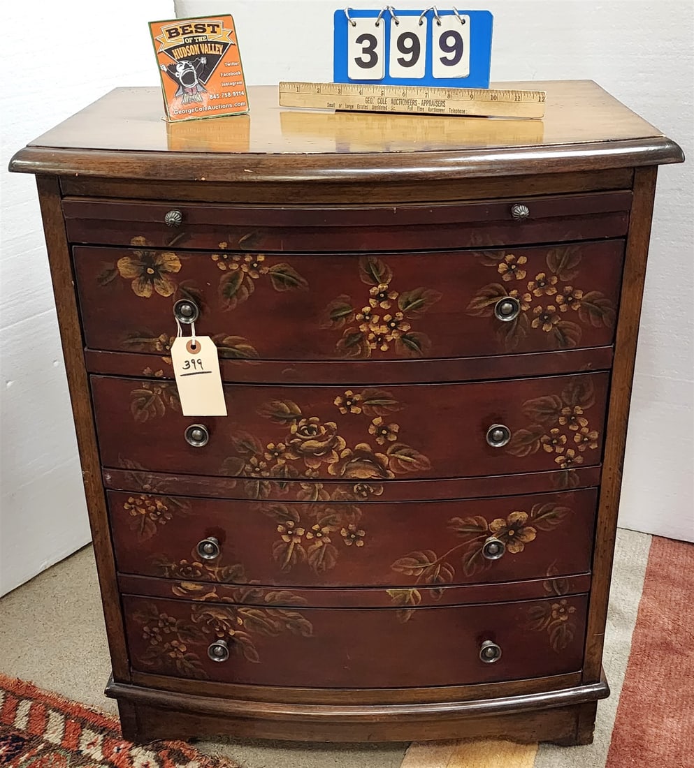 Ptd 4 Drawer Chest 31 1/3"H X 26"W X 17"D: Ptd 4 Drawer Chest 31 1/3"H X 26"W X 17"D