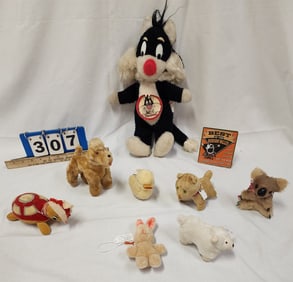 Bx 8 Plush Animals