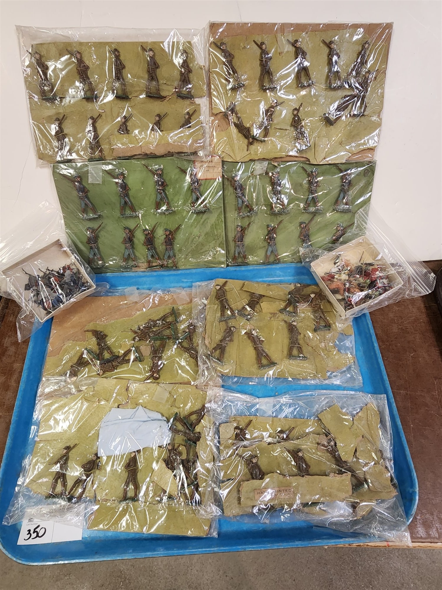 Tray Lead Soldiers: Tray Lead Soldiers