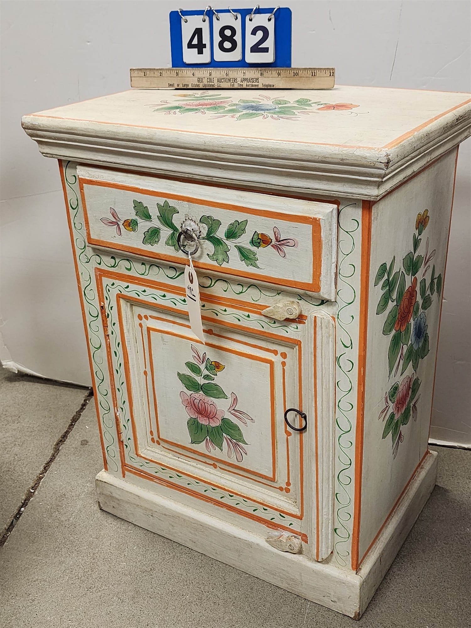 Ptd 1 Drawer Over 1 Door End Stand 25 1/2"H X 19 1/2"W X 13 3/4"D: Ptd 1 Drawer Over 1 Door End Stand 25 1/2"H X 19 1/2"W X 13 3/4"D