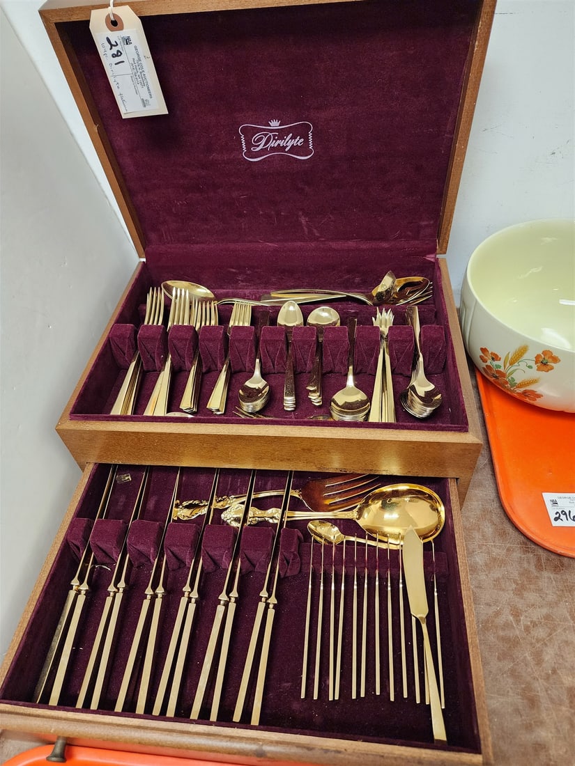 Bxd 104 Pc Dirilyte Flatware Set (1 of 2)