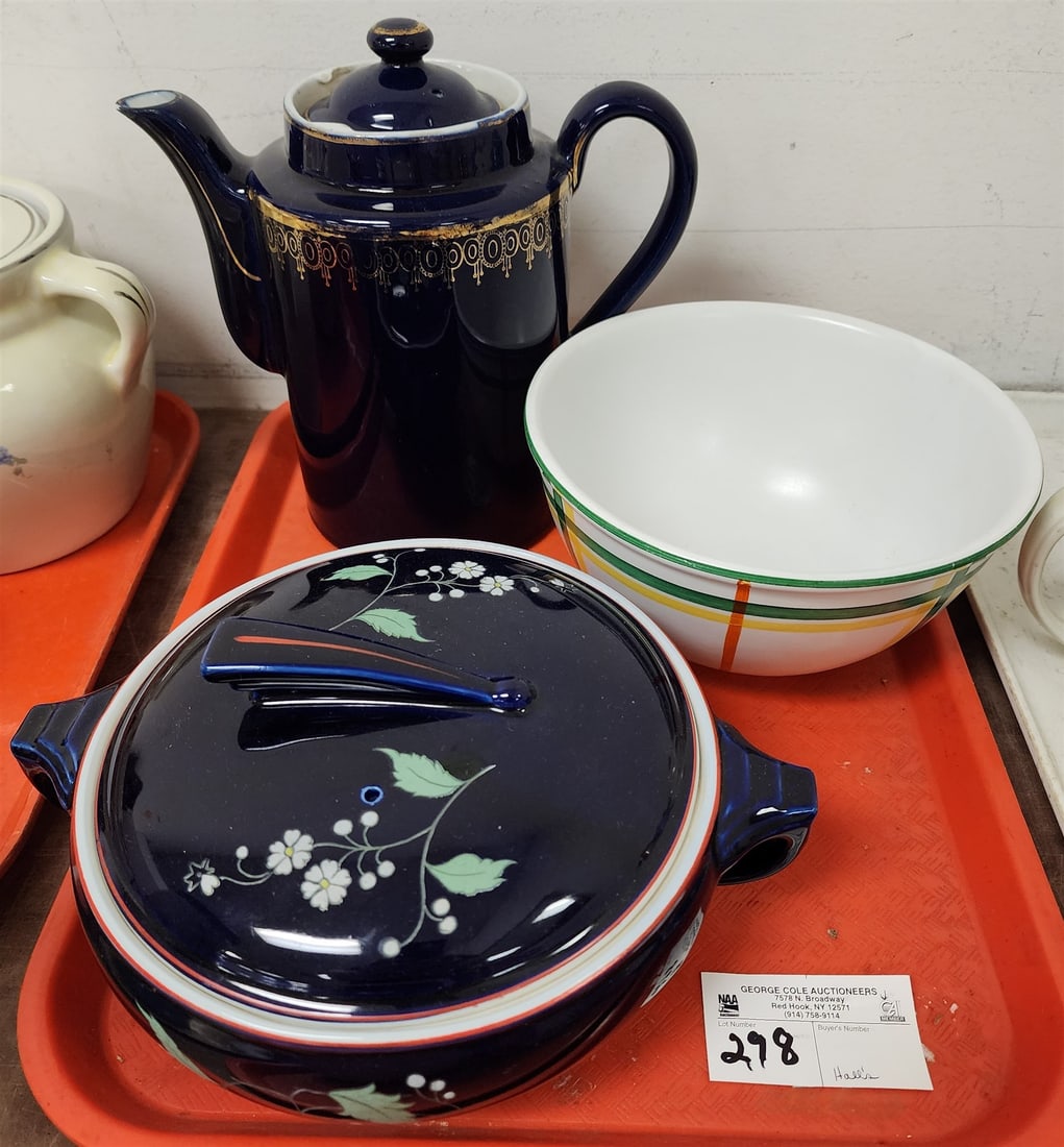 Tray Hall's Tea Pot 9", Covered Casserole 5"H X 10 " Diam Bowl 4 1/2"H X 8 1/2" Diam (1 of 7)