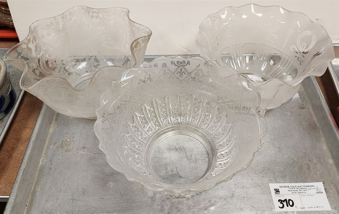 Tray 3 Antique Gas Shades: Tray 3 Antique Gas Shades