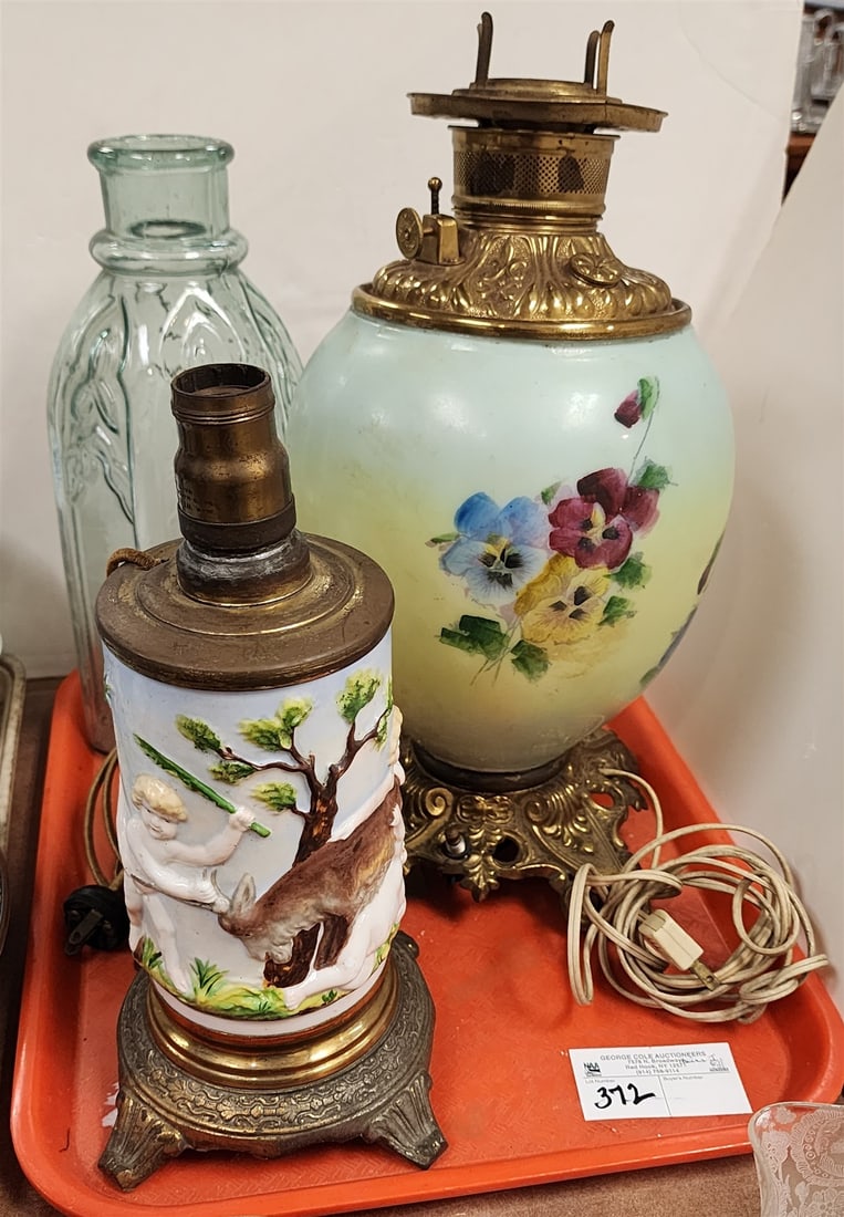 Tray 2 Vict Oil Lamps + Antique Bottle 13 1/2" (1 of 4)