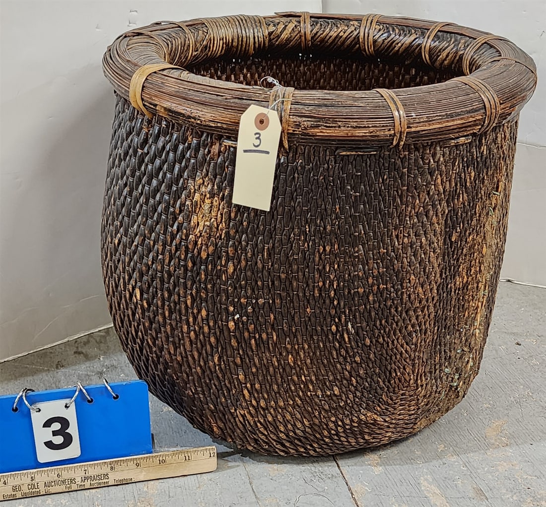 Woven Basket 15"H X 17" Diam: Woven Basket 15"H X 17" Diam