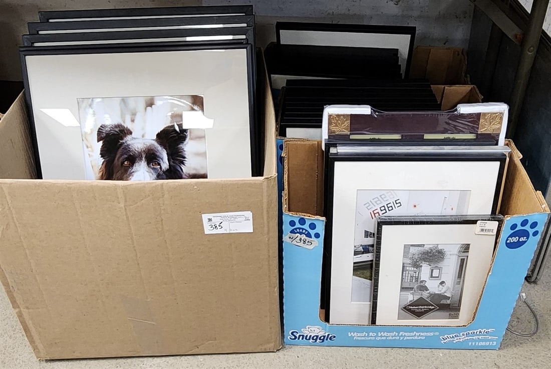 Lot of 4 Boxes - Framed Photos: Lot of 4 Boxes - Framed Photos