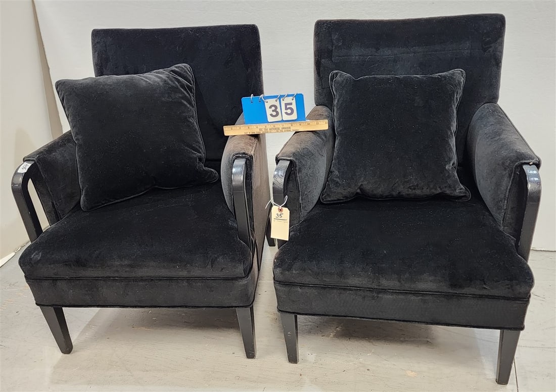 Pr Mohair Uphols Armchairs (1 of 3)