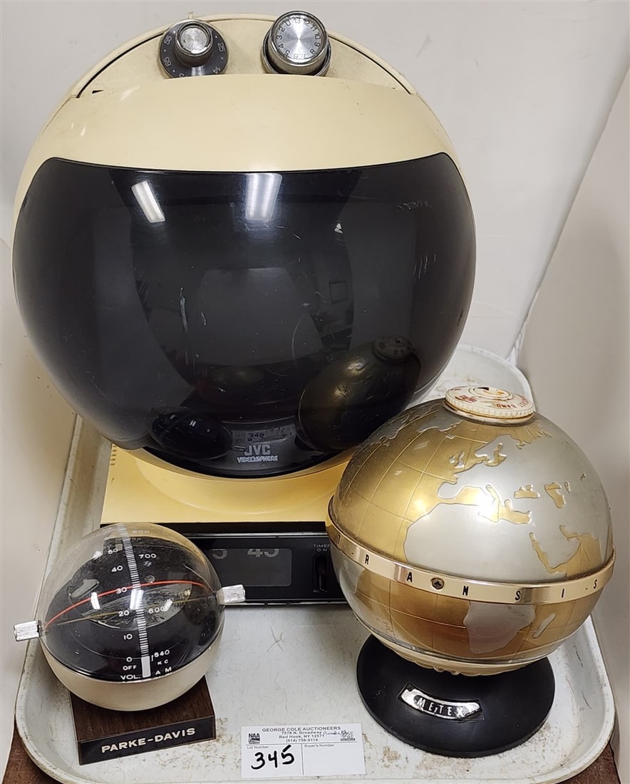 Tray JVC Videosphere TV 14", Metex Globe Radio + Parke-Davis Globe Radio (1 of 14)