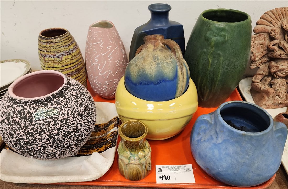 Tray Mid Century Pottery Arabia, Finland, Kenwood, Raymour Italy, Vase sgnd Teton etc (1 of 1)