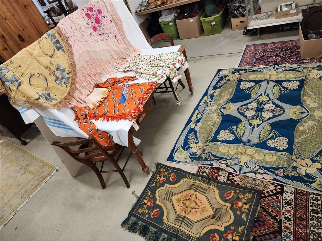 Bx. Vintage Dress, Shirt, Shawl, Coverlets, Triangle Purse NY (1 of 8)