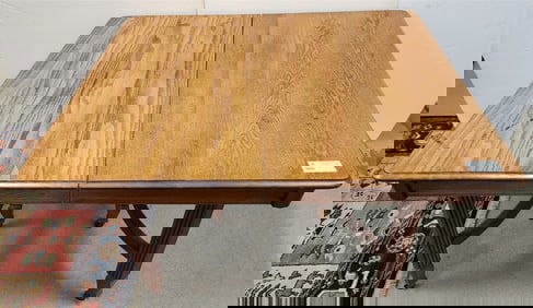 Oak 4' Sq Dining Table W/ 3 Leaves