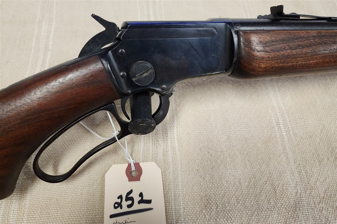 Marlin Lever Model 39A - 22 S/L/LR (1 of 5)