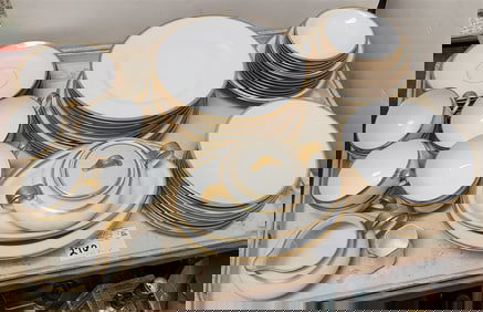 Tray 51 Pc Limoges Partial Dinner Service