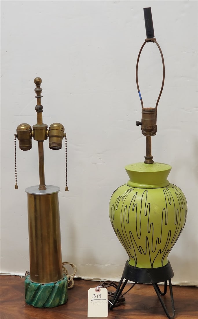 Lot 2 Mid Century Table Lamps 29" X 22" (1 of 2)