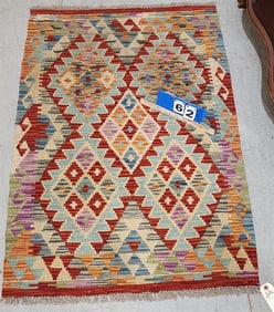 Kilim 2'8" X 4'