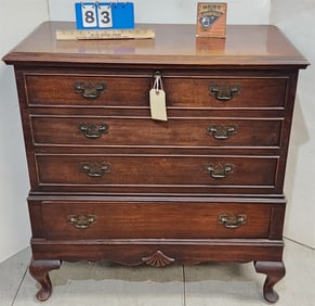 Lane Mahog 1 Drawer Blanket Cedar Chest 32 1/2" H X 34" W X 18" D