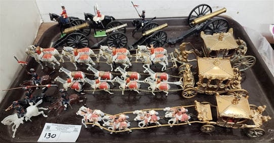 Tray Lead Brittons 3 Queen's Carriages + Horse Teams 20", 15" + 13", 7 Equestrian Figurines + 4