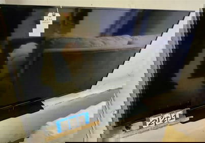 Vizio 48" Flat Screen TV