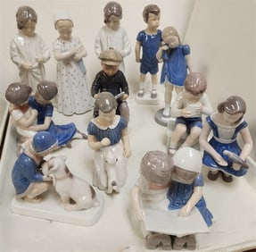 Tray 12 B+G Denmark Figurines 2- 1624E, 1721, 229, 1617, 1096,1567,1568, 2316, 2163, 2340, 1713