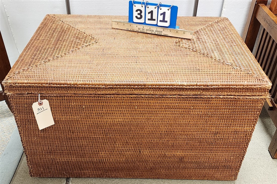 Wicker Blanket Bx 17" H X 30" W X 20" D: Wicker Blanket Bx 17" H X 30" W X 20" D