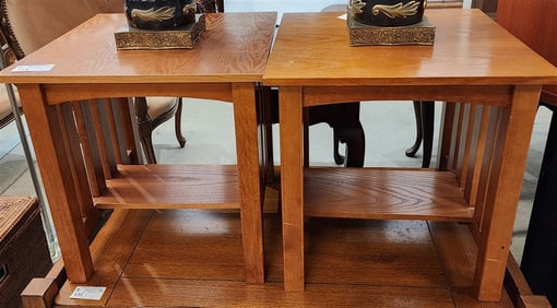 Pr. Mission Style Oak End Stands 21" H X 20 1/2" Sq.