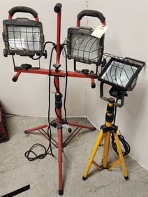 Lot 2 Tripod Base Halogen Work Lights