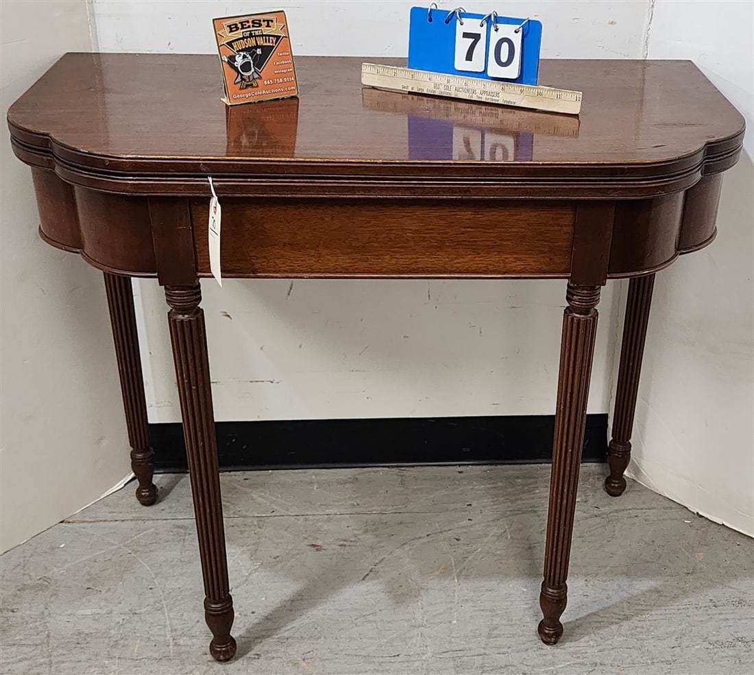 Mahog Game Table 30 1/2H X 36" W X 18" D: Mahog Game Table 30 1/2H X 36" W X 18" D