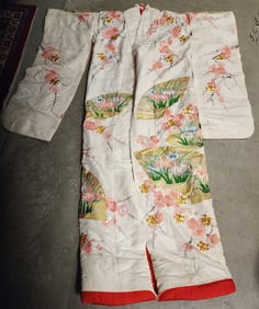 White Embroidered Kimono