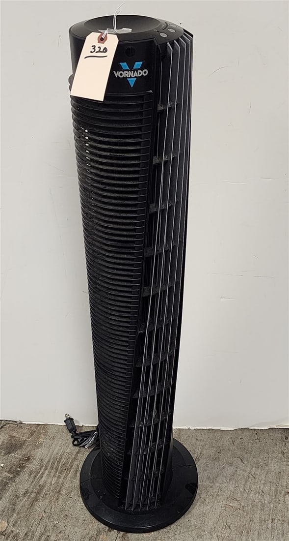 Vornado Standing Fan (1 of 3)