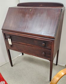 Mahog Slant Front Desk 40 1/2" H X 30 1/2" W X 16" D