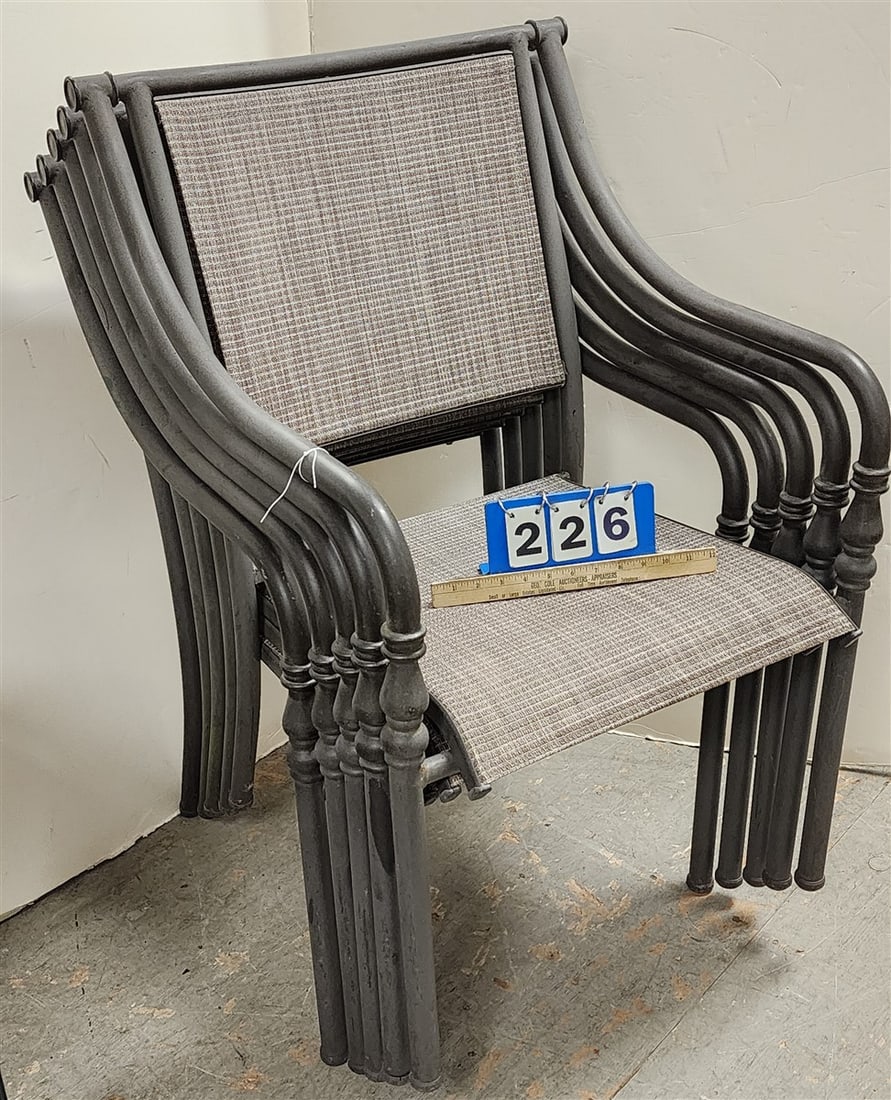 Set 5 Stackable Patio Chairs Hampton Bay (1 of 2)