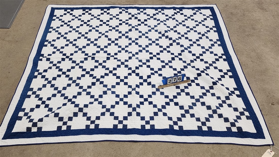 Quilt 6'3" X 6'11" (1 of 2)