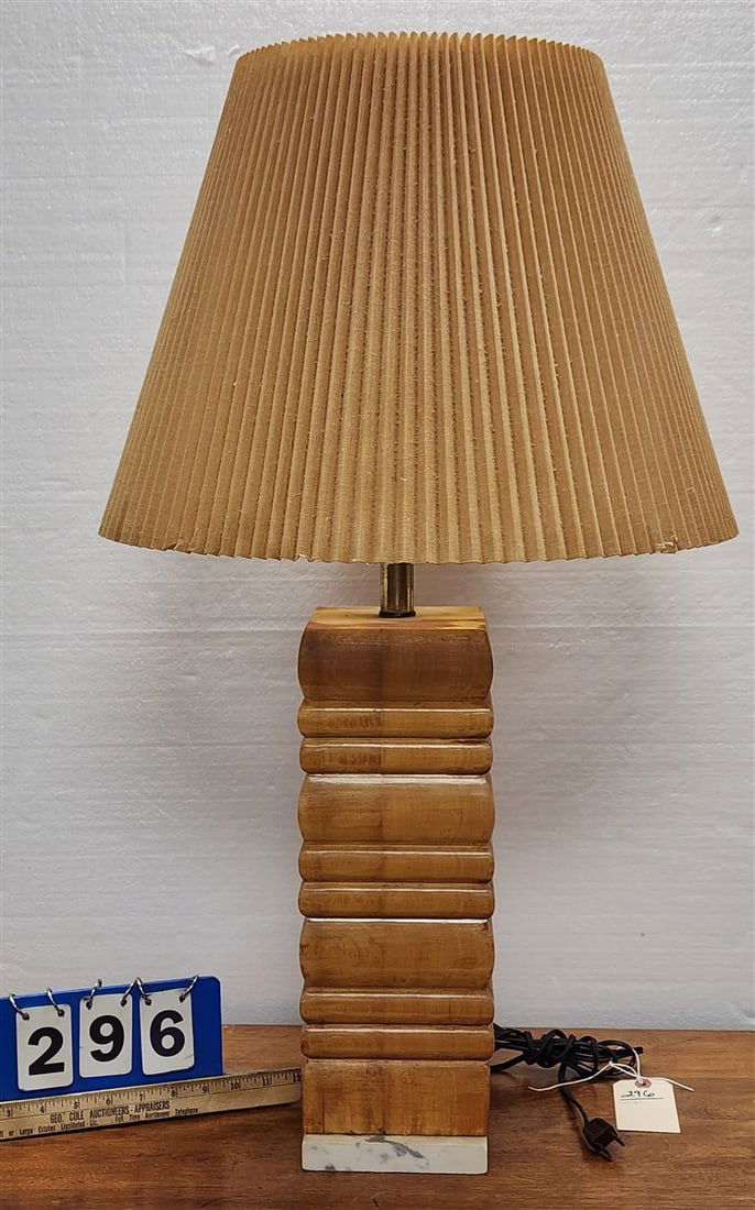 Maple Lamp 32": Maple Lamp 32"